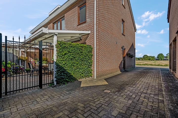 Photo 45 of Lage Zandsestraat 8