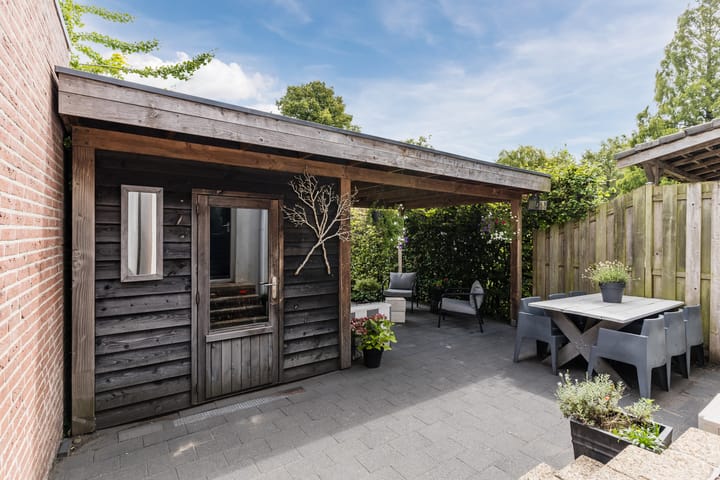 Foto 25 van Achterbaan 15