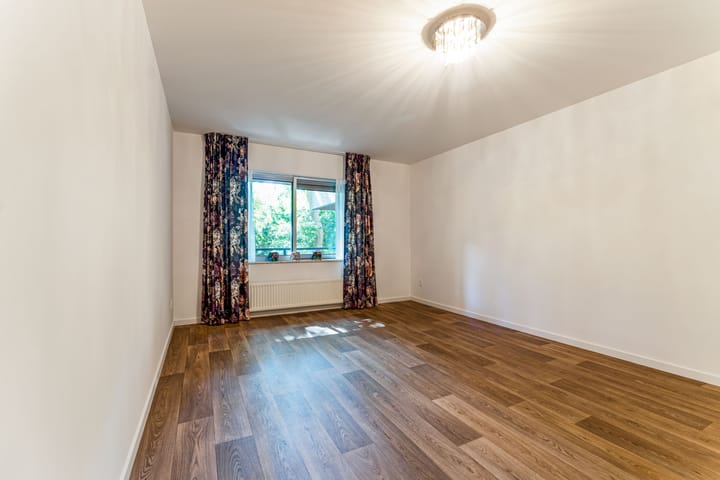 Foto 16 van Schuttersweg 82