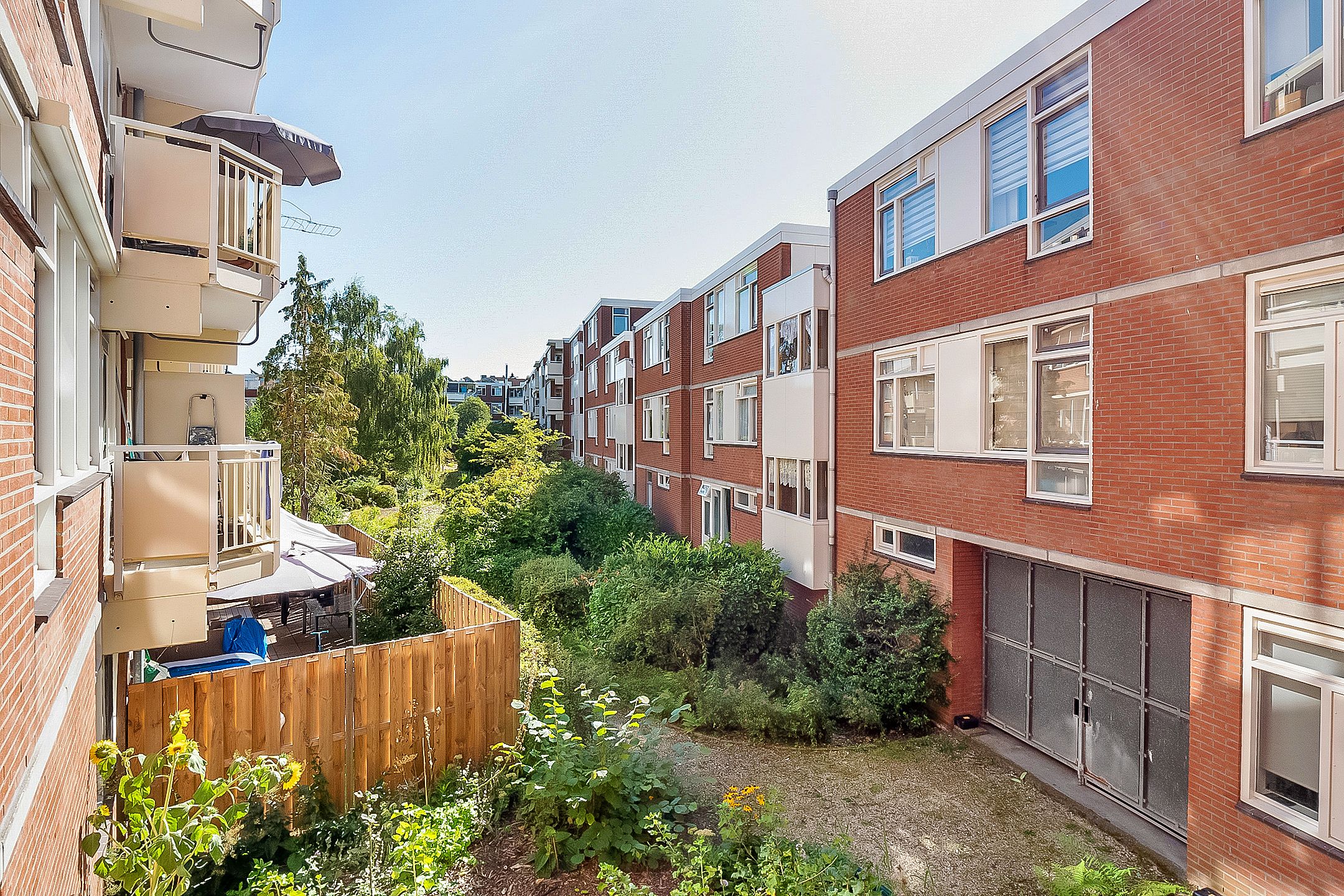 Foto 24 van Riouwstraat 14