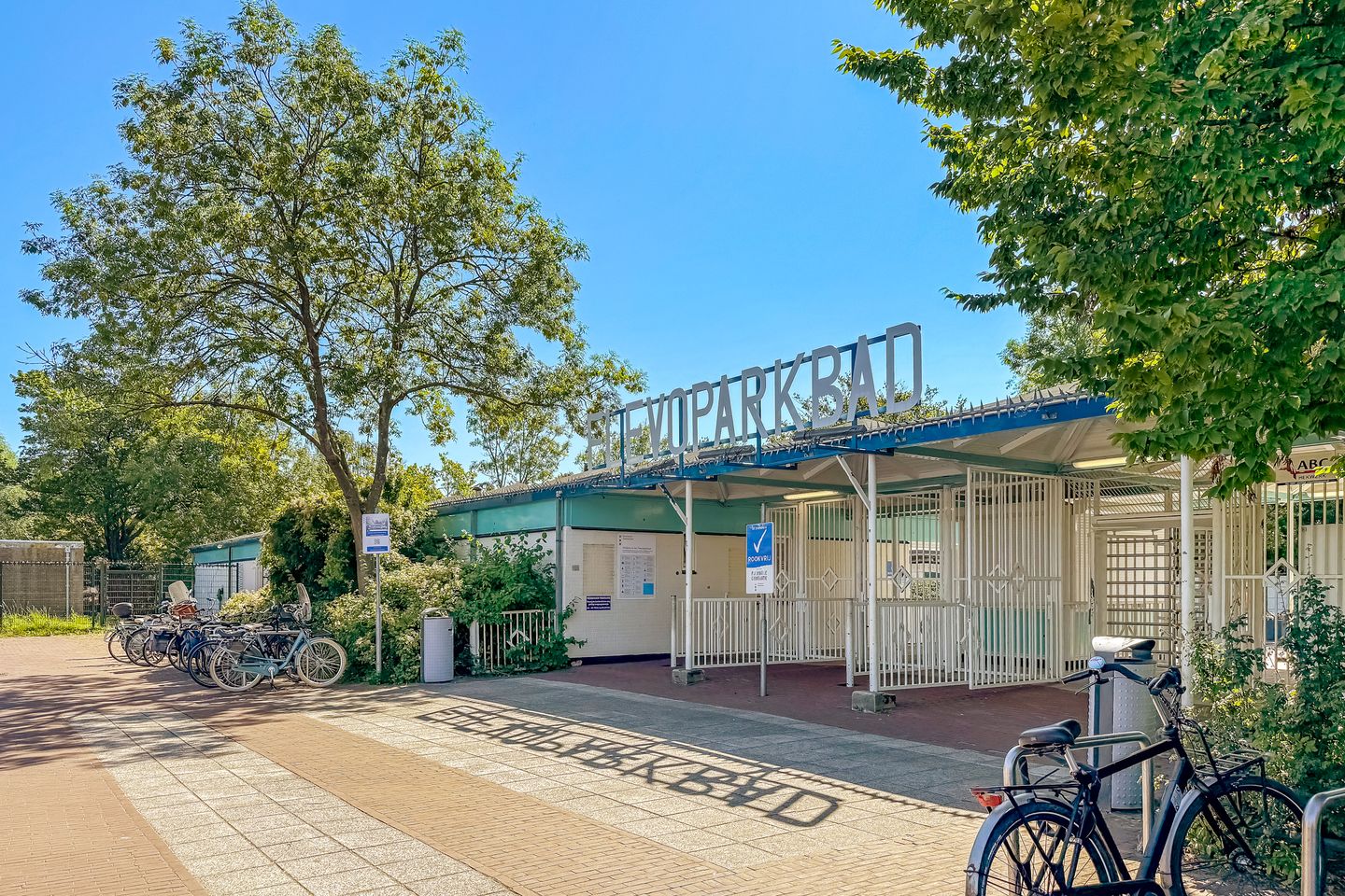 Foto 29 van Riouwstraat 14