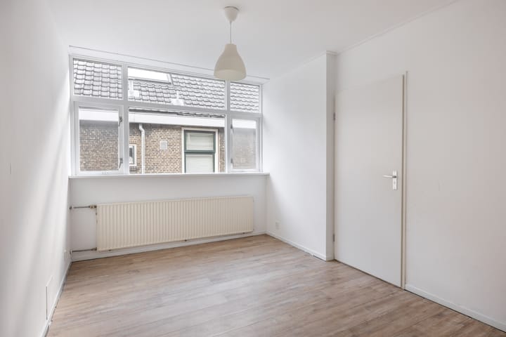 Foto 18 van Oostlaan 5-A