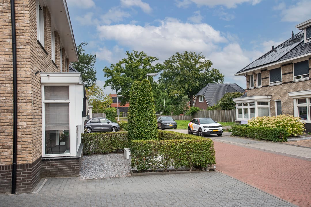 Photo 7 of Raanhuisstraat 11