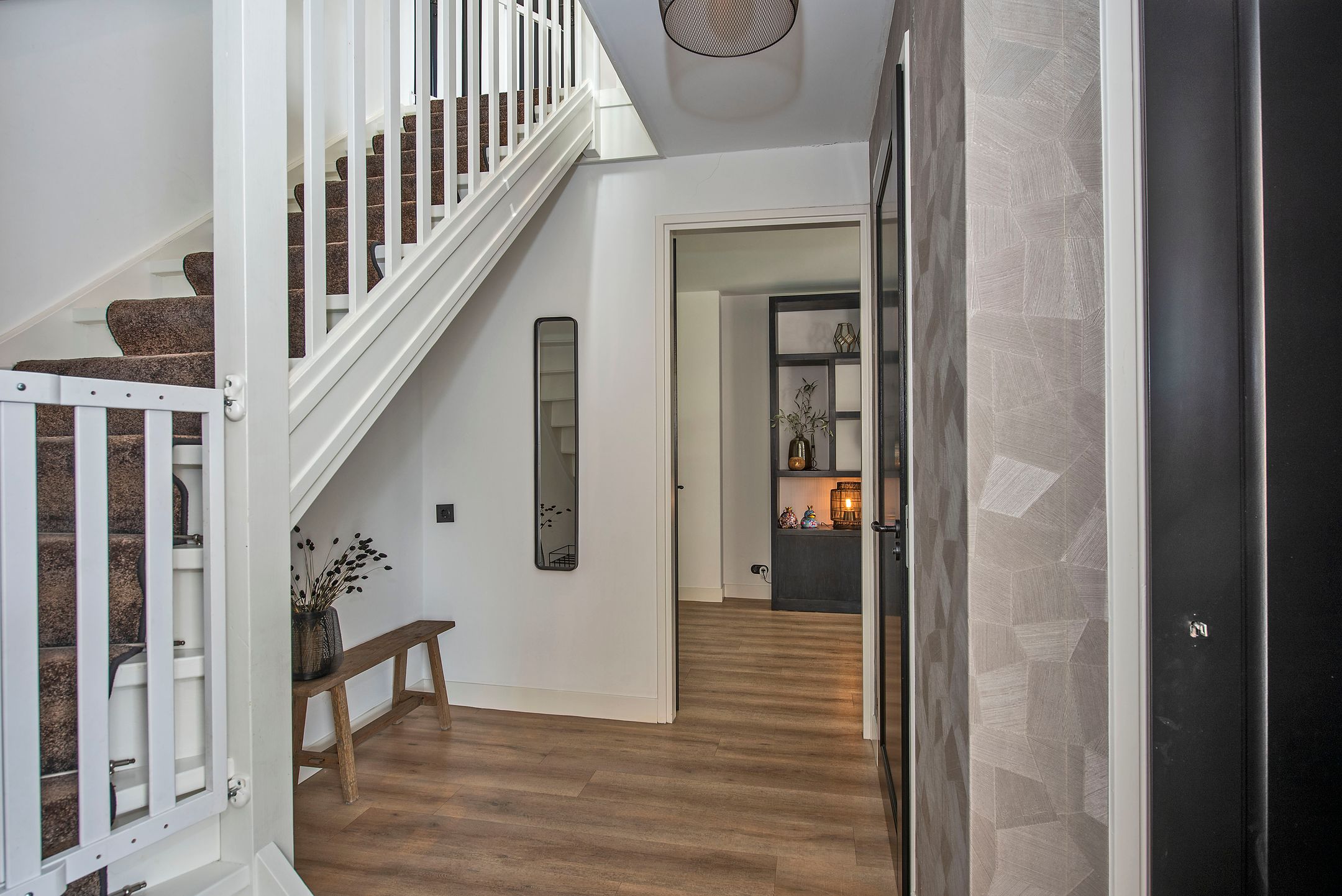 Photo 9 of Raanhuisstraat 11