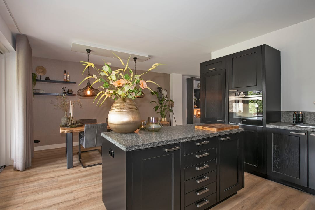 Photo 13 of Raanhuisstraat 11