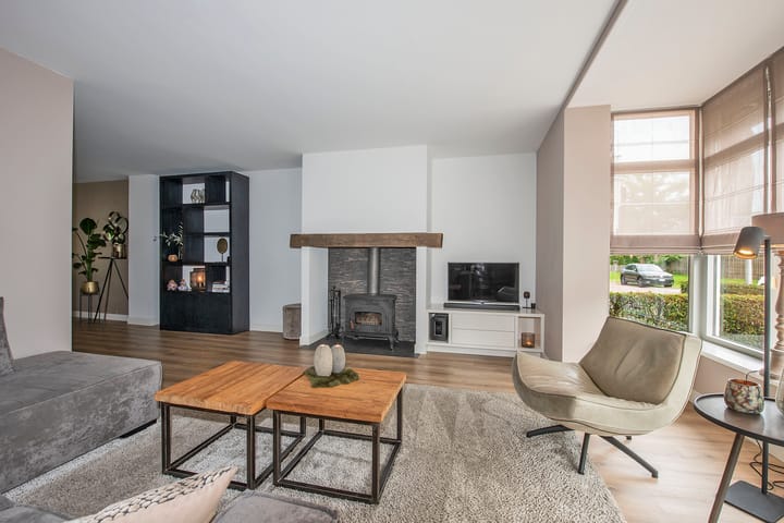 Photo 17 of Raanhuisstraat 11