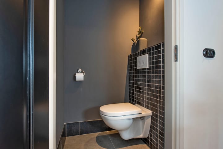 Photo 31 of Raanhuisstraat 11