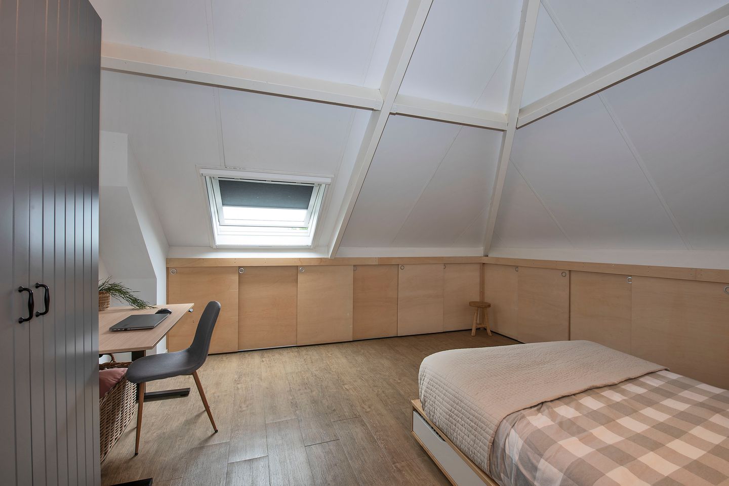 Photo 34 of Raanhuisstraat 11