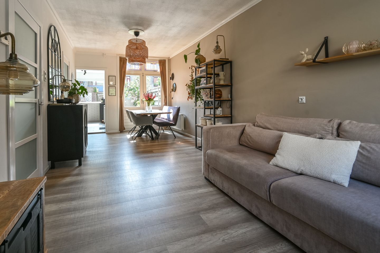 Photo 5 of Oranjeboomstraat 15