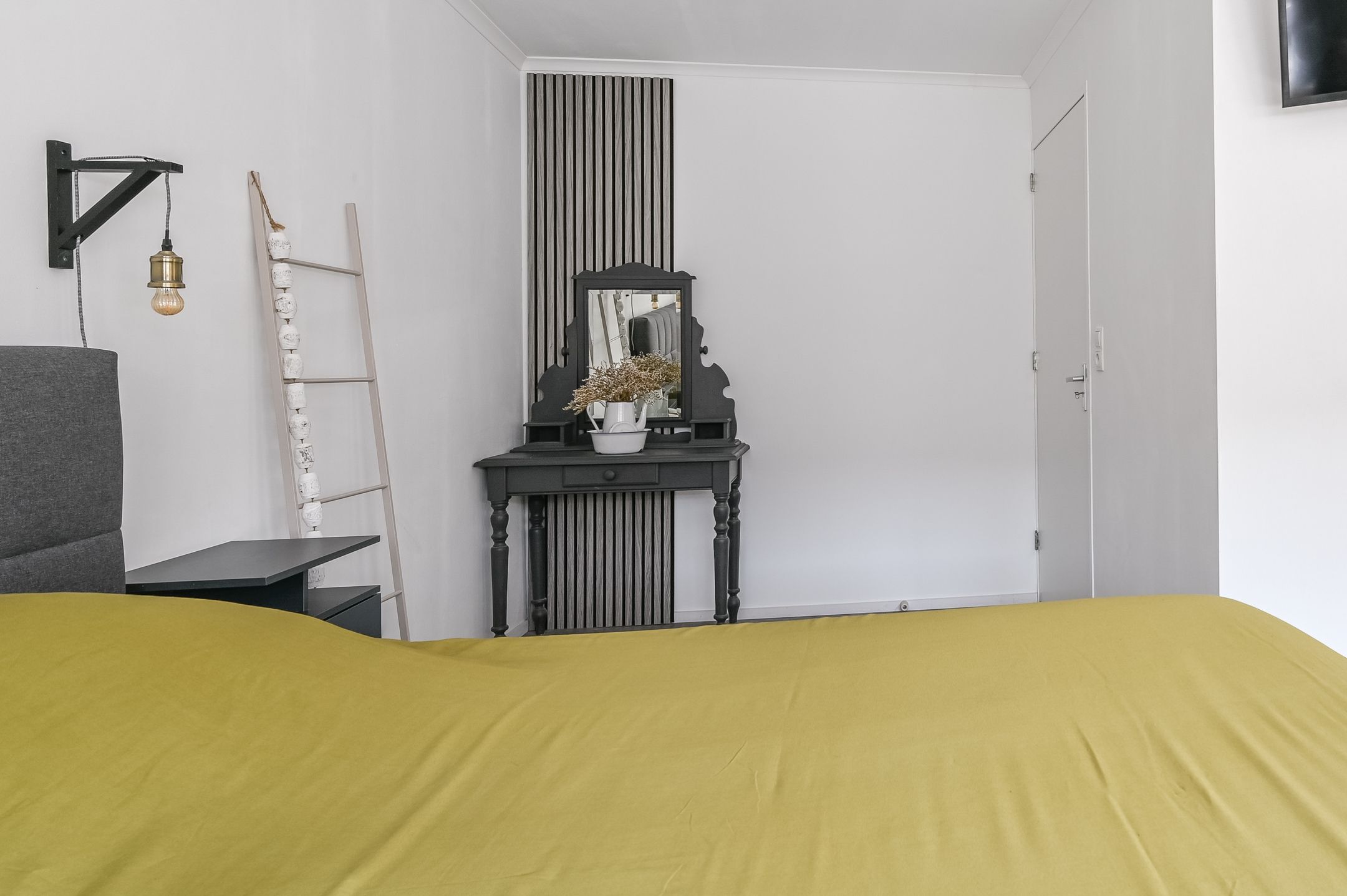 Photo 15 of Oranjeboomstraat 15