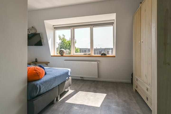 Photo 24 of Oranjeboomstraat 15