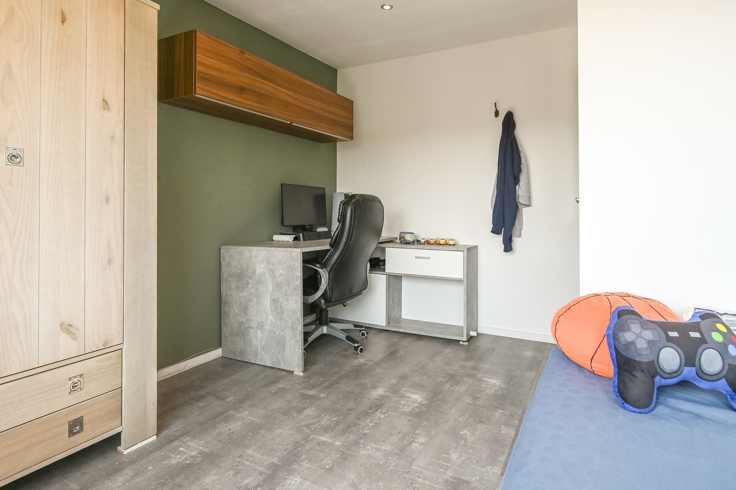 Photo 25 of Oranjeboomstraat 15