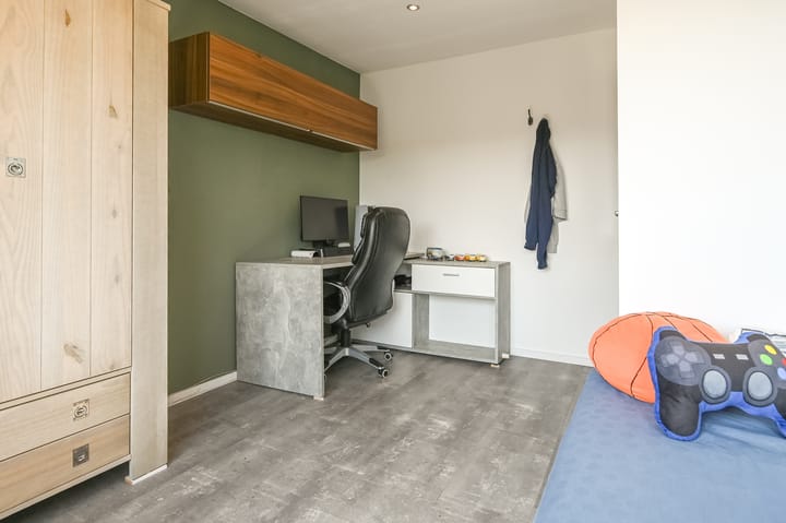 Photo 25 of Oranjeboomstraat 15