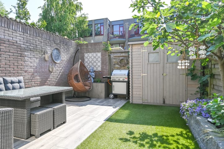 Photo 29 of Oranjeboomstraat 15