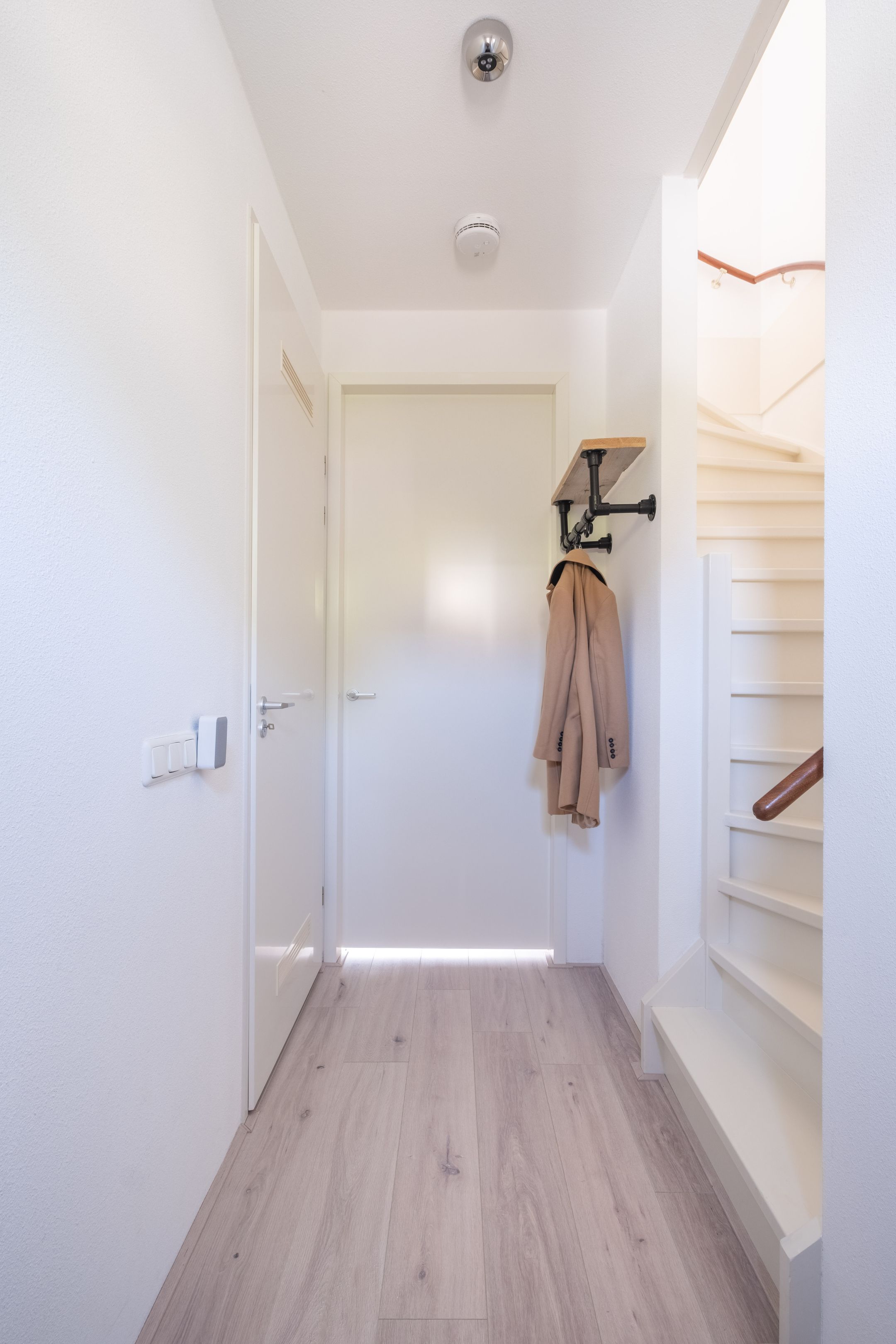 Photo 12 of Wieringerstraat 47