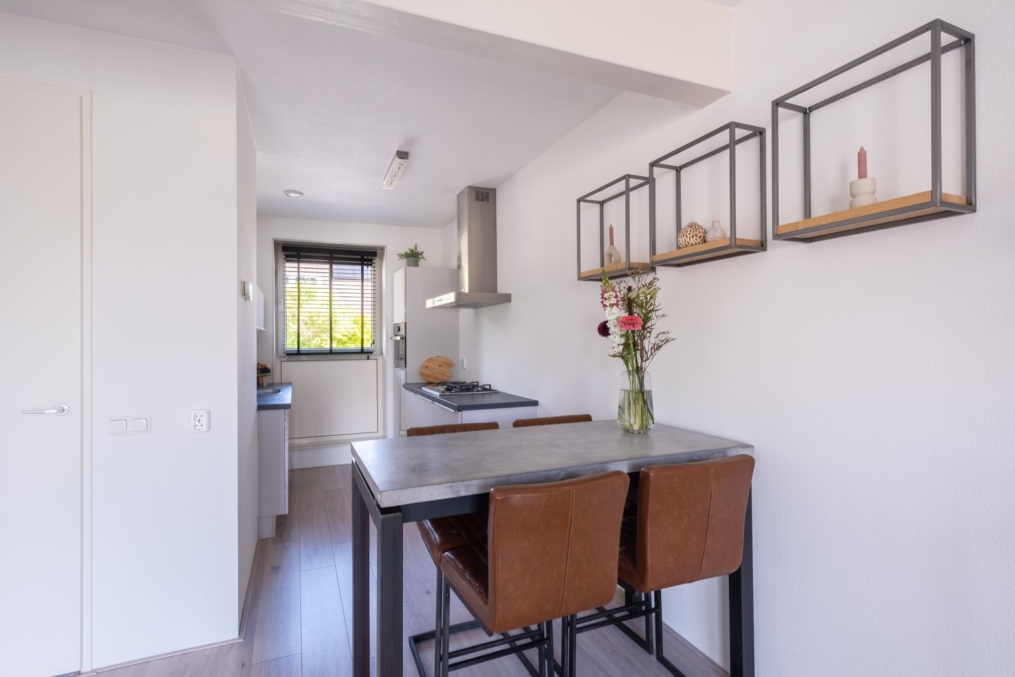 Photo 20 of Wieringerstraat 47