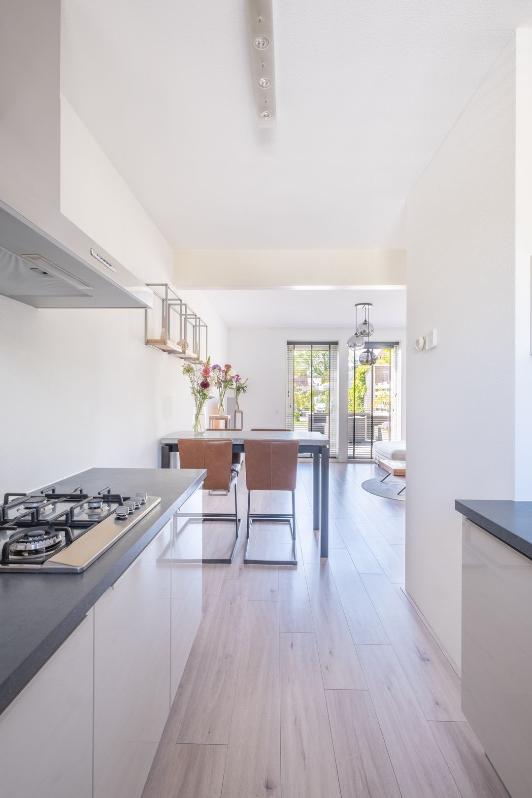 Photo 23 of Wieringerstraat 47