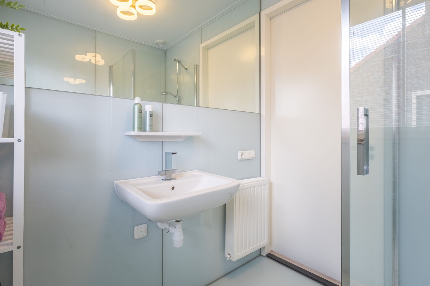 Photo 34 of Wieringerstraat 47