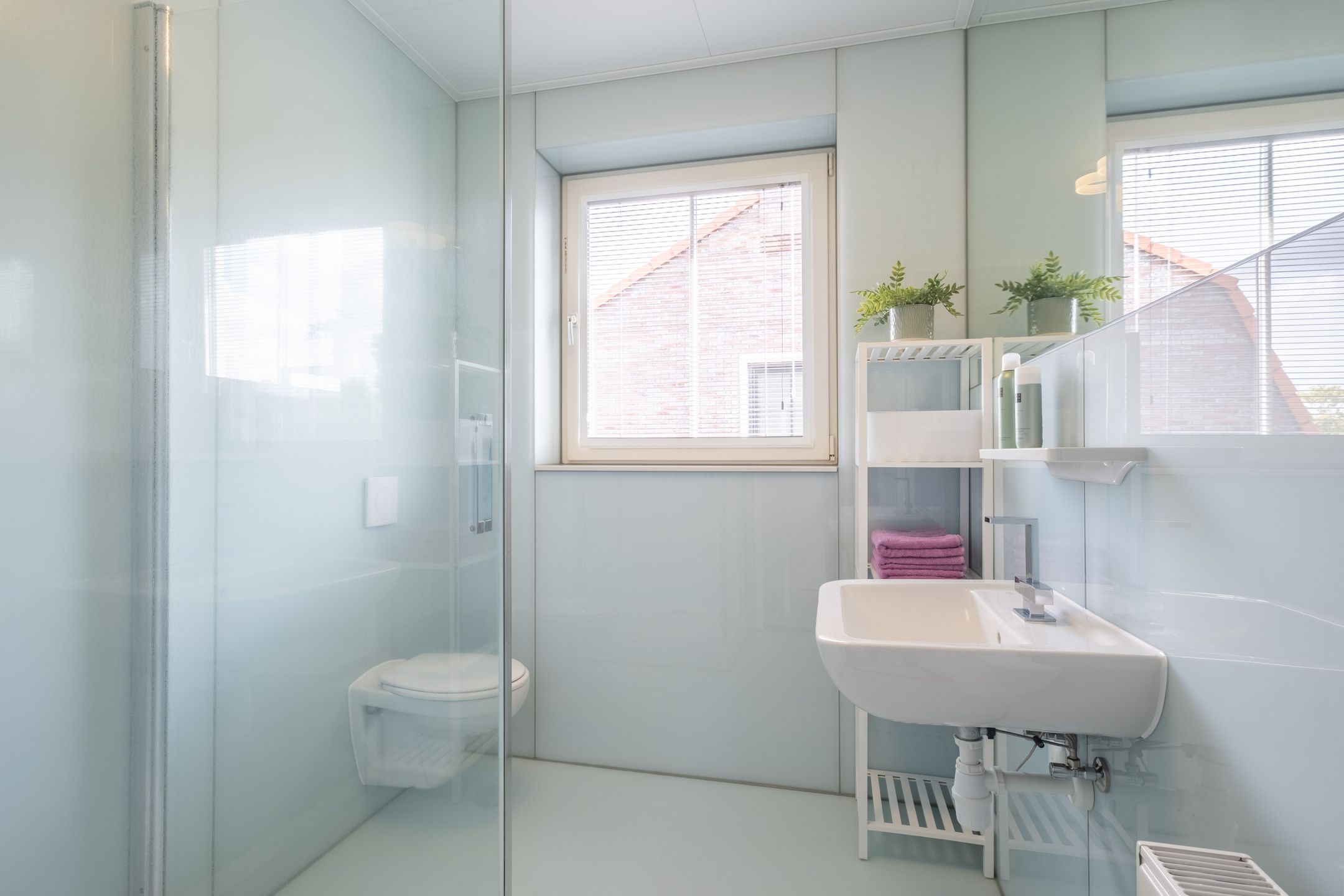 Photo 33 of Wieringerstraat 47