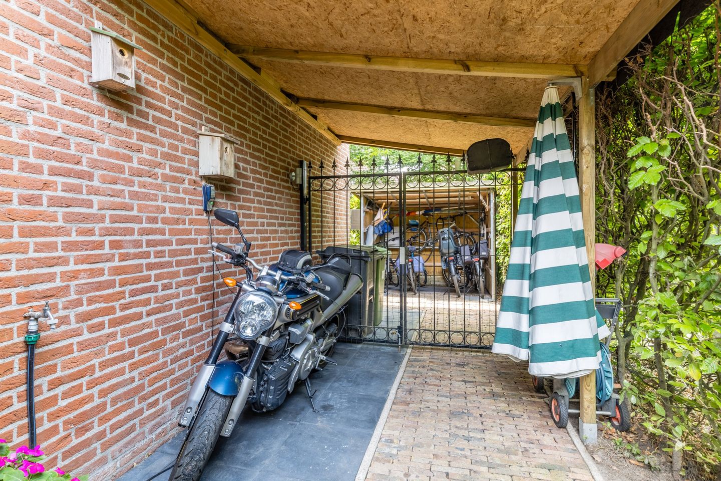 Foto 80 van Luitenant Klopweg 6