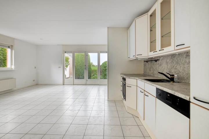 Photo 4 of Olmendreef 2-C