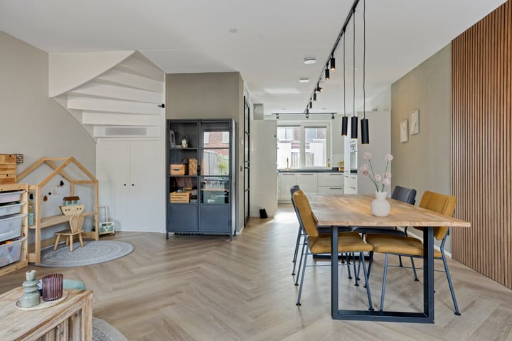 Foto 15 van Burgemeester de Sitterstraat 4