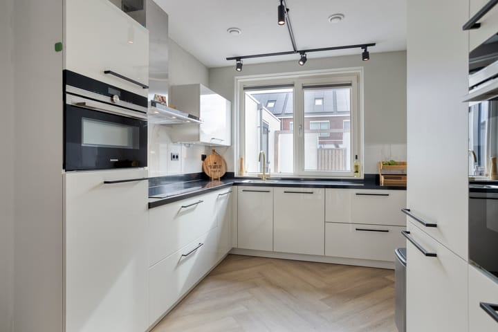 Foto 19 van Burgemeester de Sitterstraat 4