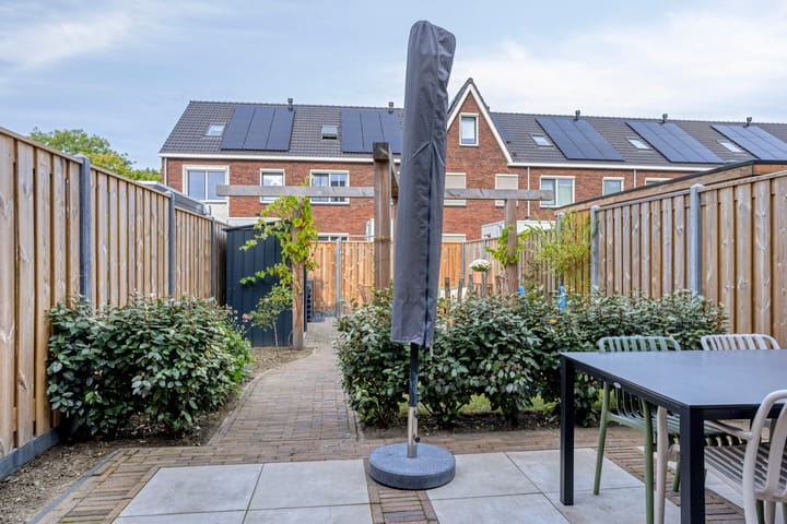 Foto 36 van Burgemeester de Sitterstraat 4