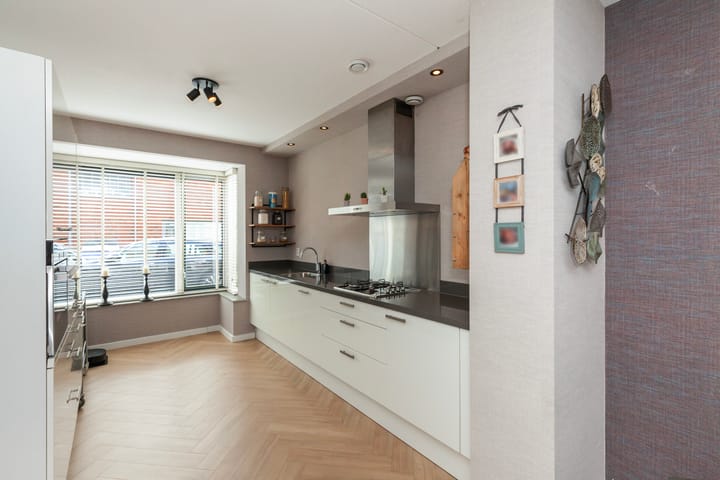 Foto 20 van Johan de Wittstraat 102