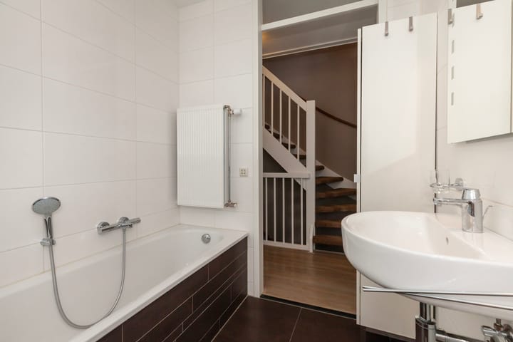 Foto 33 van Johan de Wittstraat 102