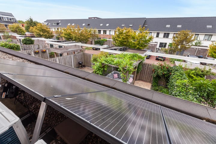 Foto 39 van Johan de Wittstraat 102