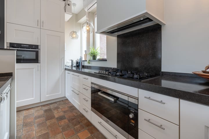 Photo 21 of Snelliuslaan 8