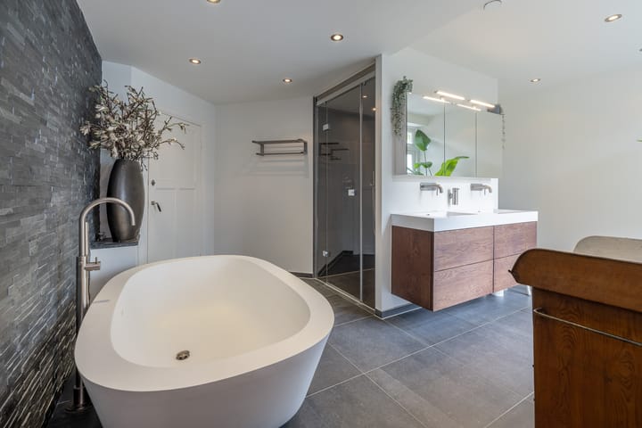 Photo 34 of Snelliuslaan 8