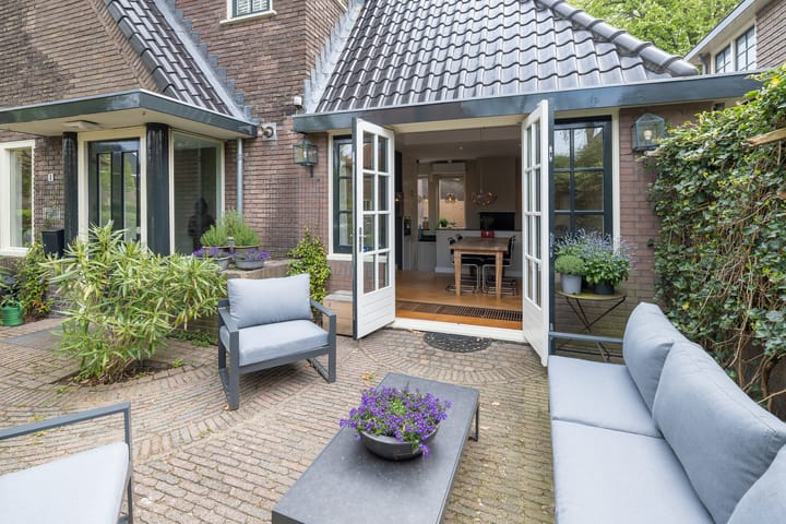 Photo 49 of Snelliuslaan 8