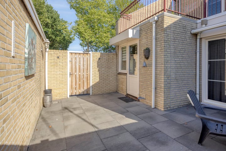 Foto 4 van Lange Dam 40