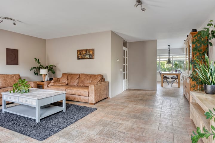 Photo 10 of Zonzijde 2