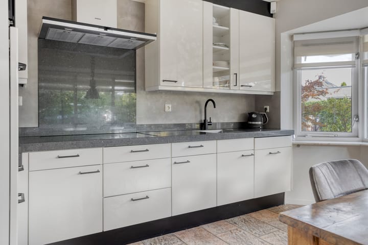 Photo 14 of Zonzijde 2