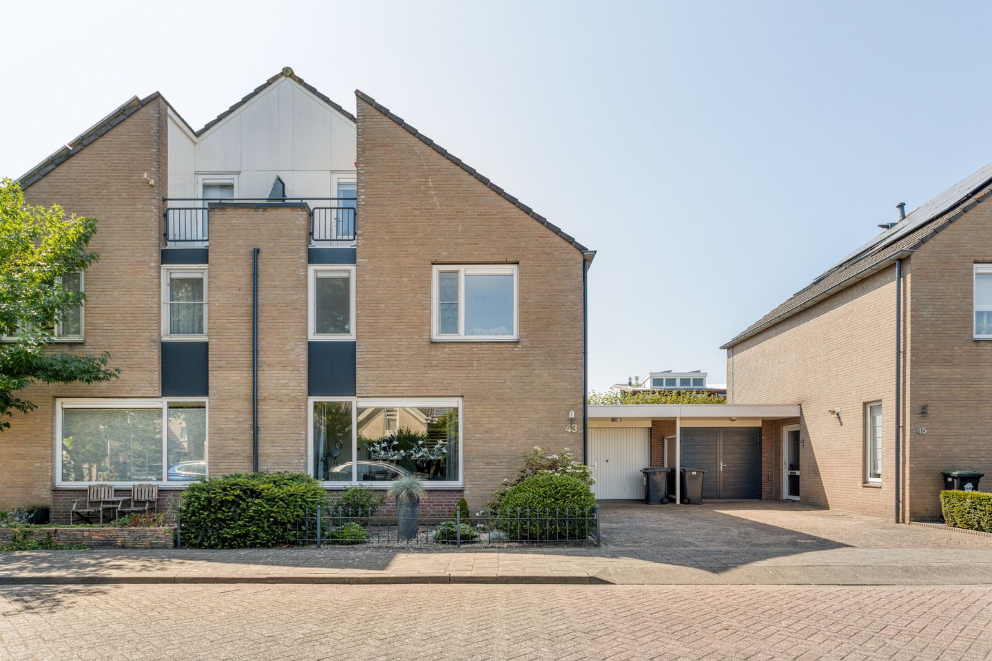 Foto 5 van Veldbies 43