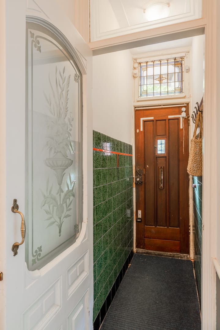 Photo 5 of Nassaukade 42-H