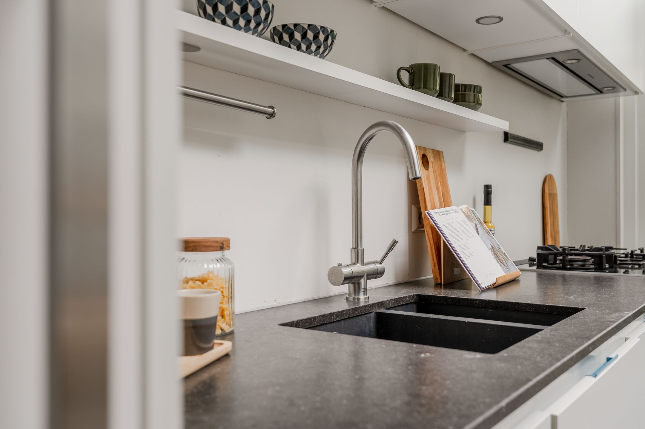 Photo 15 of Nassaukade 42-H