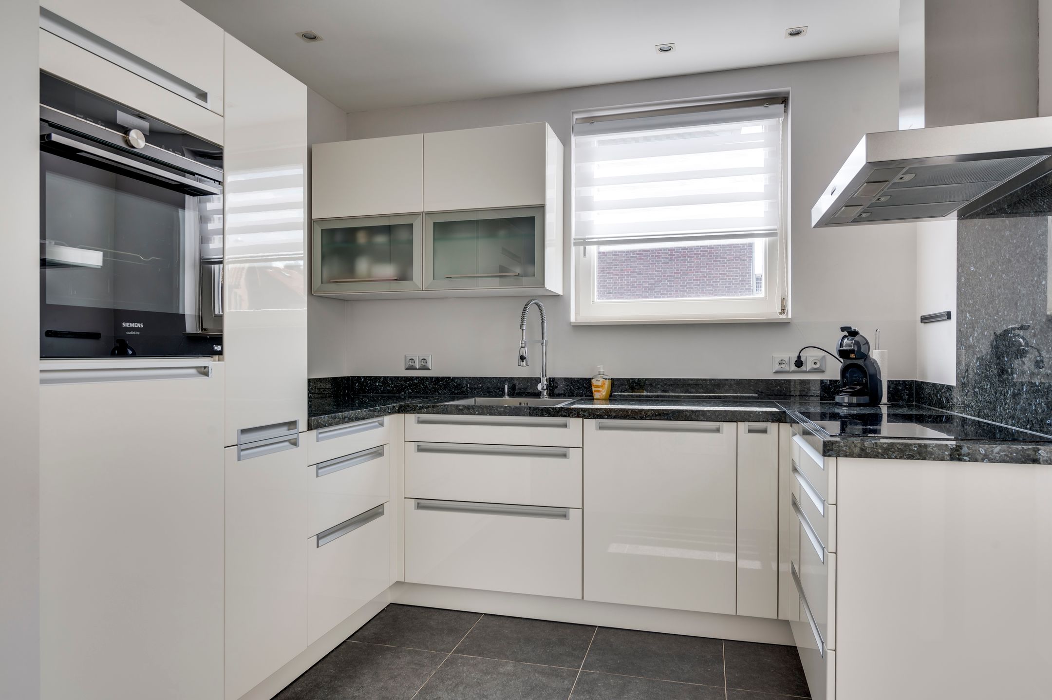 Foto 3 van Baron van Hövellstraat 22