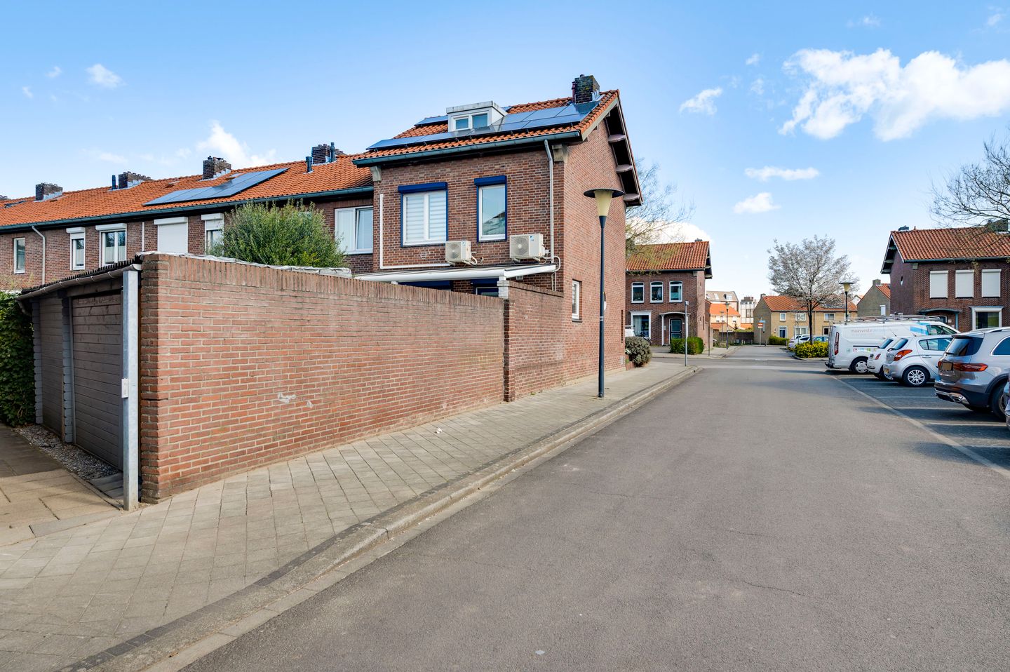 Foto 19 van Baron van Hövellstraat 22