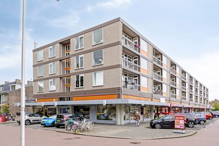 Foto 19 van Haagbeuklaan 8