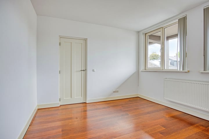 Foto 11 van Haagbeuklaan 8