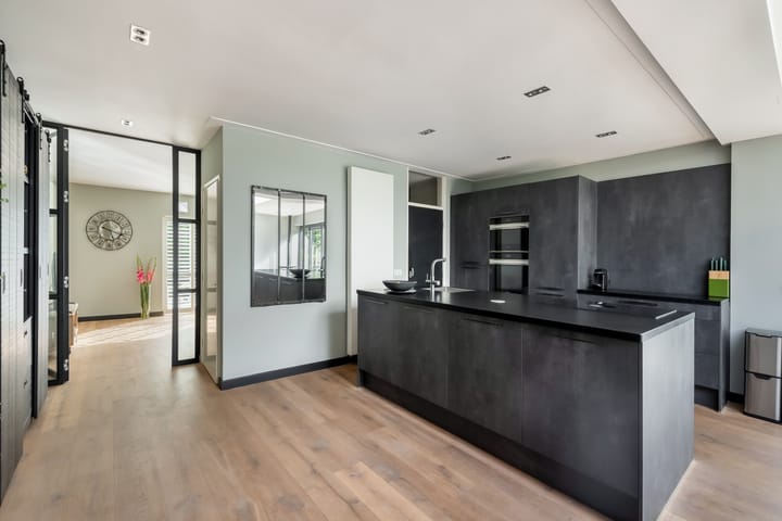 Foto 11 van Dr. Lelylaan 61