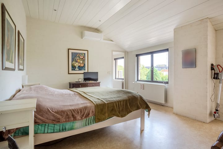 Foto 30 van Locht 83