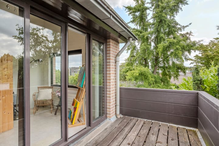 Foto 38 van Locht 83