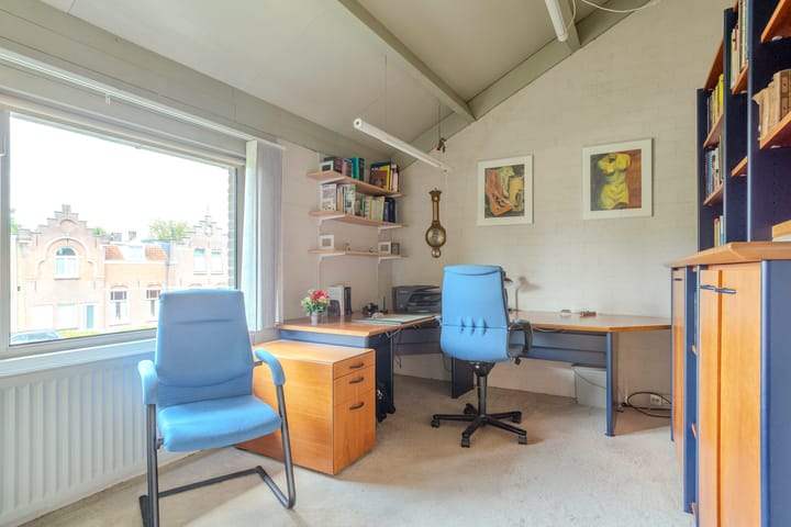 Foto 39 van Locht 83