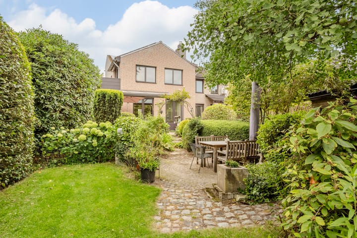 Foto 45 van Locht 83