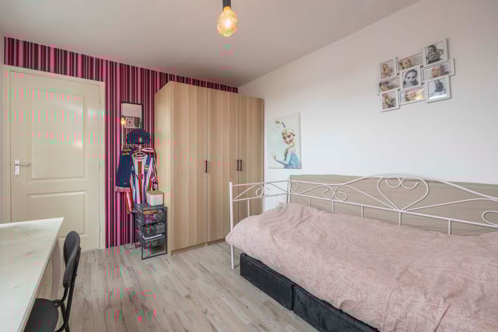 Foto 30 van Deken Botsstraat 6